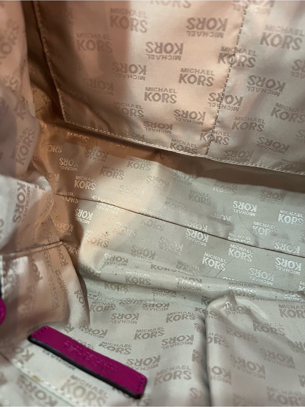 Michael Kors Fuchsia Leather Tote with Gold Chain Details - Picture 8 of 15